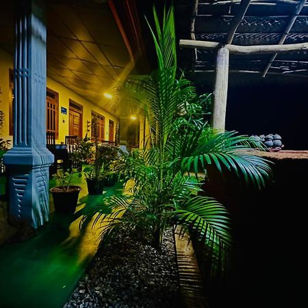 Dambulla Kings Inn Екстер'єр фото