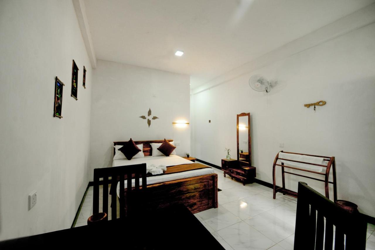 Dambulla Kings Inn Екстер'єр фото