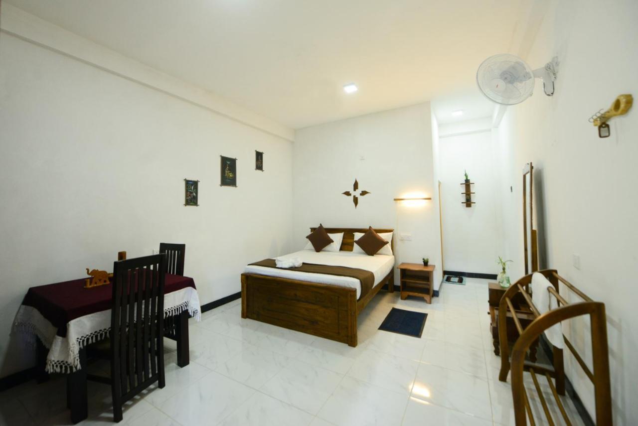 Dambulla Kings Inn Екстер'єр фото